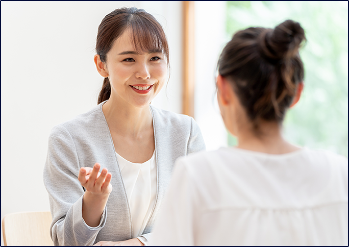 有資格アドバイザーが、専門知識を持って対応します。